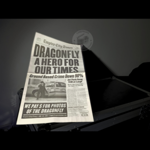 Photo objet cineprops original. Movie props. objet de film. Cinéma. Journal newspaper Super Hero Movie