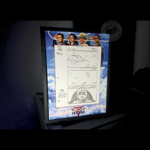 Photo objet de film cineprops original. Movie props. objet de film. Cinéma. Hot Shots storyboard