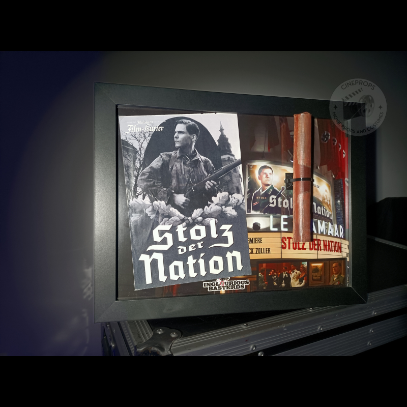 Movie props original objet de film authentique photo produit programme TNT cinéma encadré film Inglourious Basterds