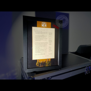 screen used Movie props Monuments Men accessoire objet de film original clooney cinema