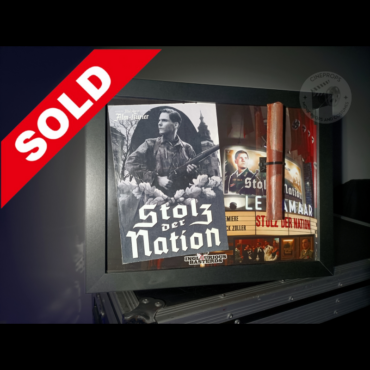 Movie props original objet de film authentique photo produit programme TNT cinéma encadré film Inglourious Basterds