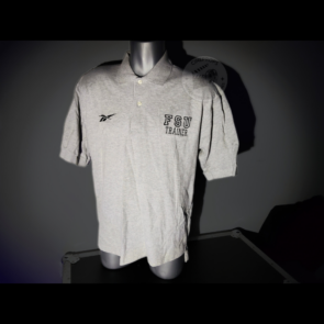 objet de film original Incassable screen used Movie props cineprops cinéma Bruce Willis