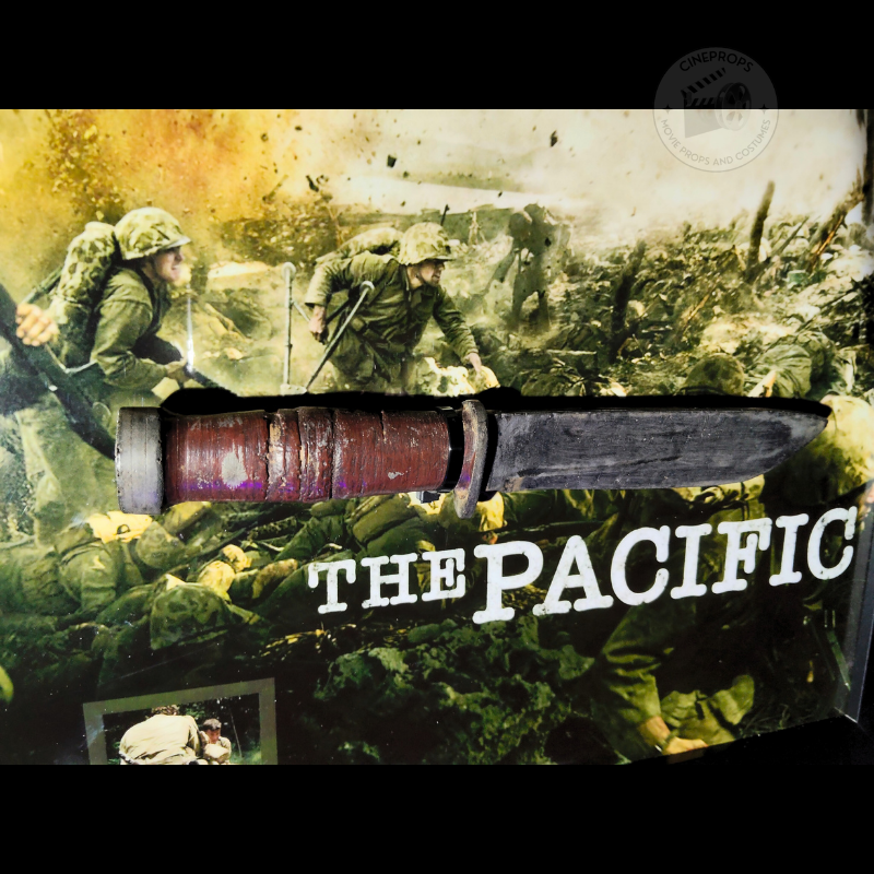 objet de film série original The Pacific screen used Movie props cineprops cinéma